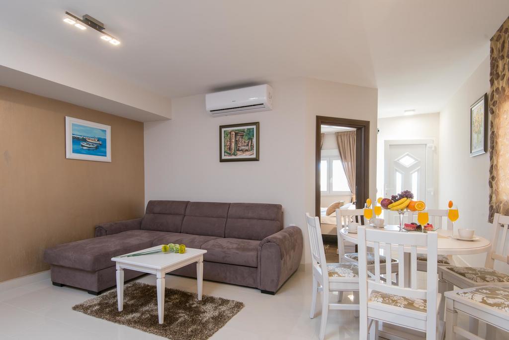 Apartments Villa Stella Orebić Buitenkant foto
